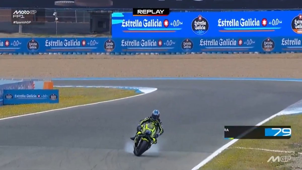 WOAH @aiogura79 almost went down too 🤯 #SpanishGP 🇪🇸