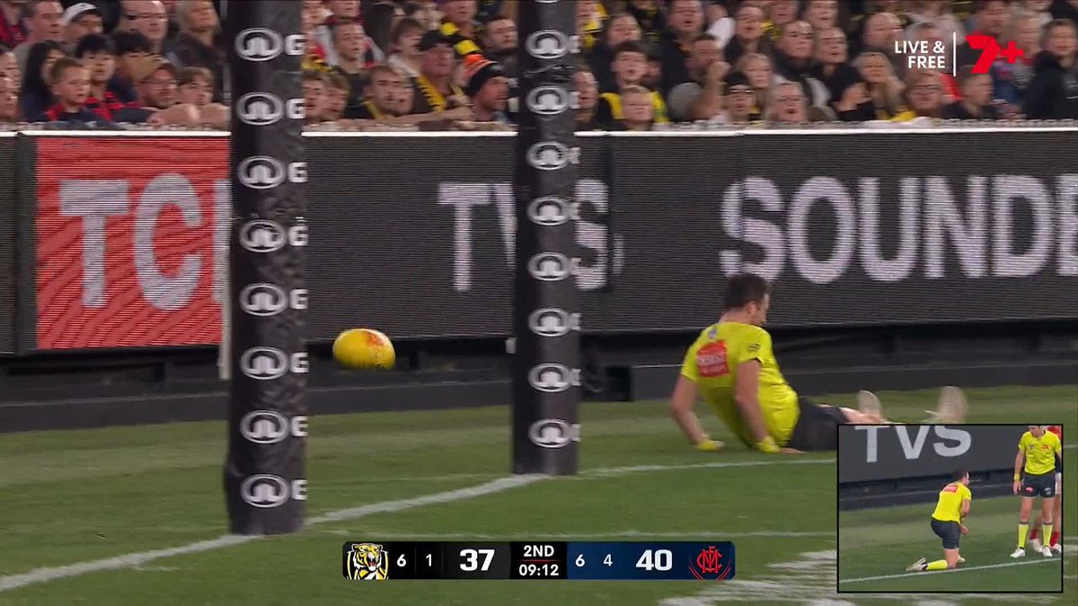Boundary umpire down and out of the game 😬 Hopefully he's okay...
