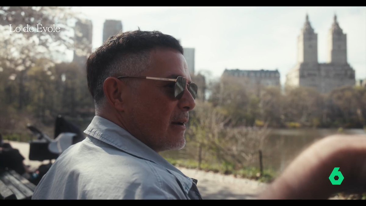 Durante años vivió en un pozo que no sabía cómo llamar. Hasta hoy. 🎸 Domingo 21:30h: Alejandro Sanz.