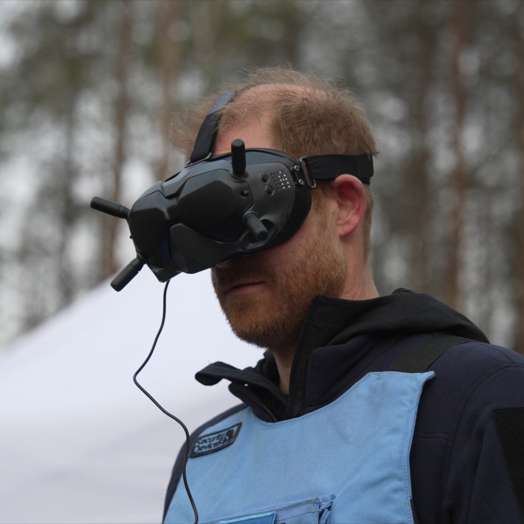 Prince Harry joined The HALO Trust in #Ukraine 🇺🇦 today. He piloted an AI-powered drone that detects and maps explosives, and operated an R-BOT, a remotely controlled vehicle used to safely remove them – innovations that enable us to return land to communities sooner. “Nearly 30 years ago, when my mother visited Angola, deminers carried out painstaking work on their hands and knees. Today they are using drones, AI and robots,” said Prince Harry. In 2022, the Ukrainian government estimated that an area twice the size of Austria was potentially littered with mines and explosives. Since then, HALO has made real progress, with an area roughly the size of Belgium, confirmed safe, allowing families to return home and farmers to safely work their land. 🔗 Learn more: