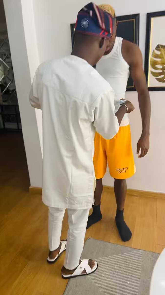 I made some beautiful kaftans for Victor Osimhen a while back, really wish he got to put them on. Victor Osimhen 🙏🏽