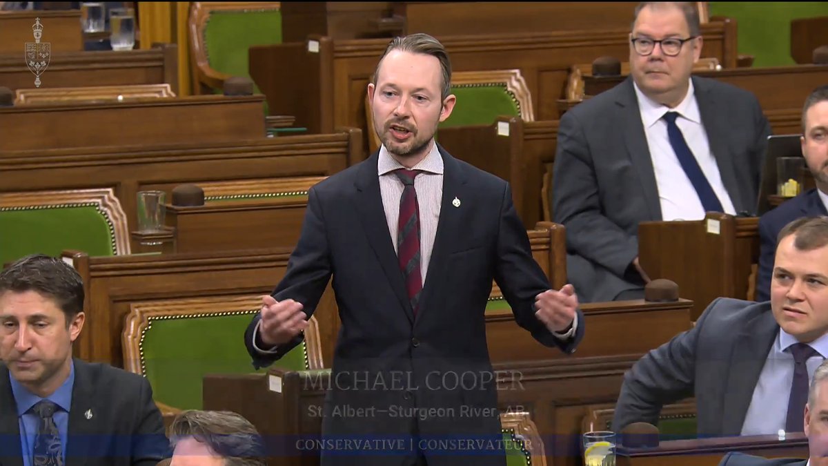 Six liberal insiders are receiving $200 million for leasing out a gravel pit They don’t even own the land. The province owns it. They’re releasing it. The RCMP needs to come in and arrest people