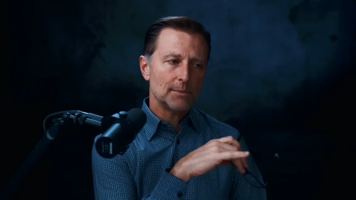 Do not ignore these early warning signs of pancreatic cancer! Many people do not know they have pancreatic cancer until it’s too late. The earlier you can detect it, the better the prognosis. Find out how to identify the early symptoms of pancreatic cancer in this video. If you like this video, check this one out next: