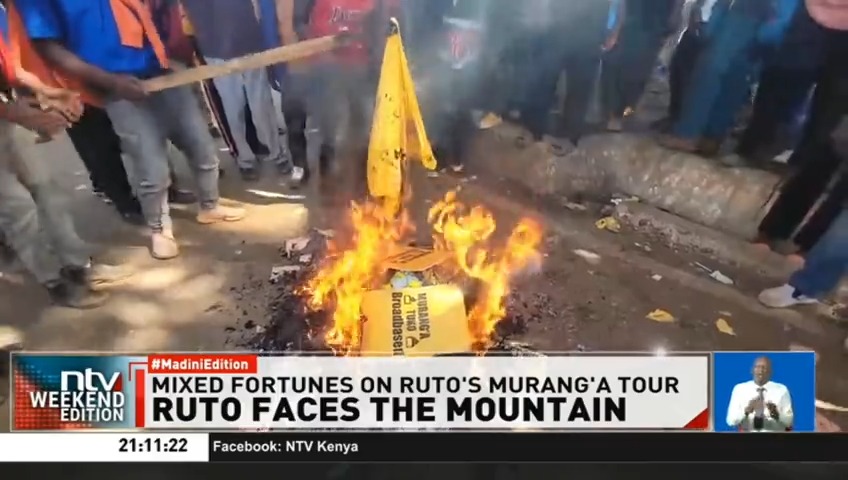Ruto Faces The Mountain A section of youth in Murang’a burnt UDA campaign materials while chanting “WANTAM” shortly after President William Ruto left Murang’a town. #NTVWeekendEdition James Smart