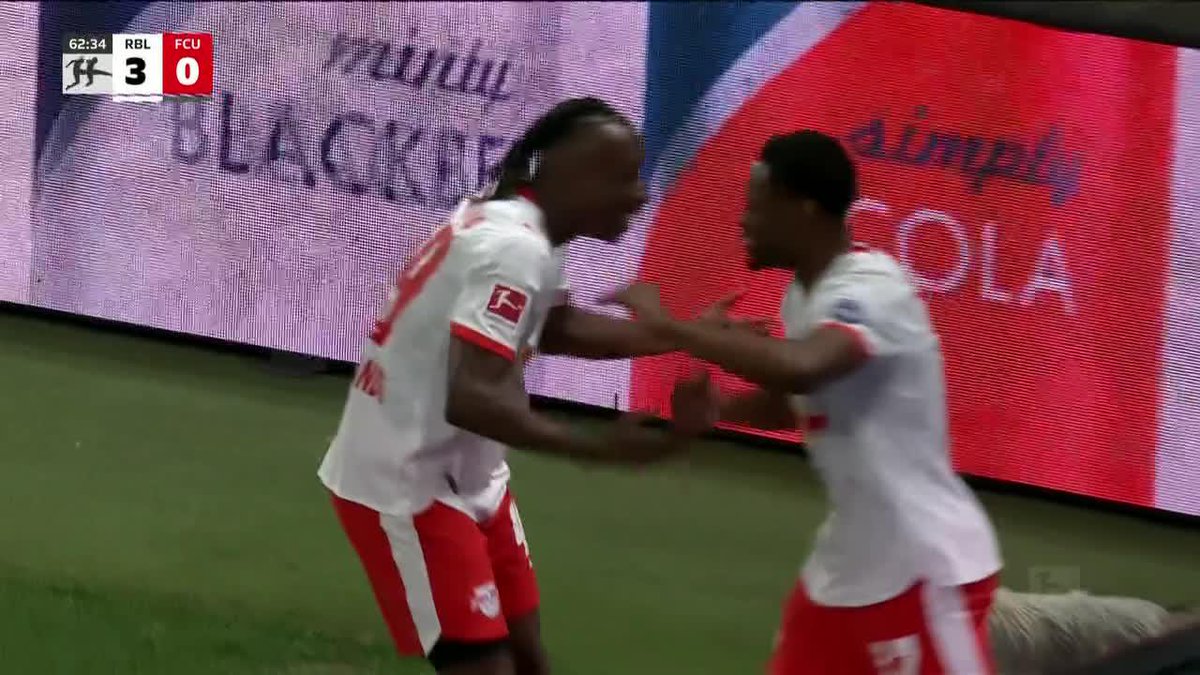 A perfectly placed ball from Diomande for Baku for Leipzig 🎯