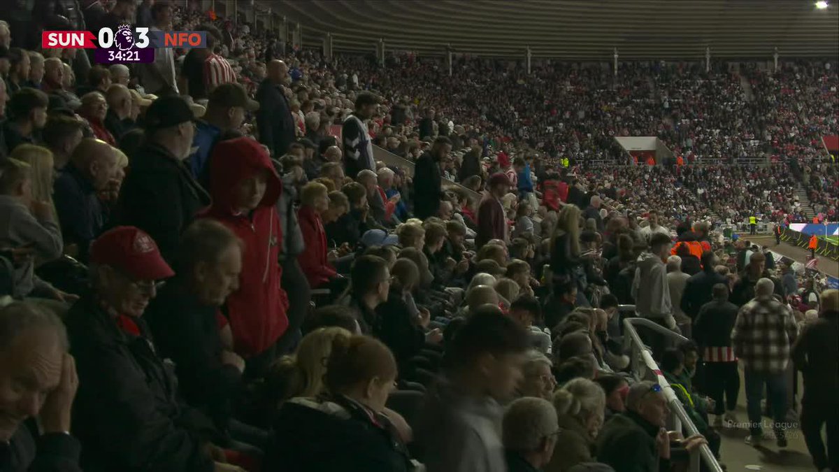 "Bambino Pons" Por el relato que hizo en el partido del Nottingham Forest ante el Sunderland por la Premier League: "Farmea Aura", tiró el Bambino. Está completamente gagá pero toca bancarlo igual, qué pedazo de tipazo.