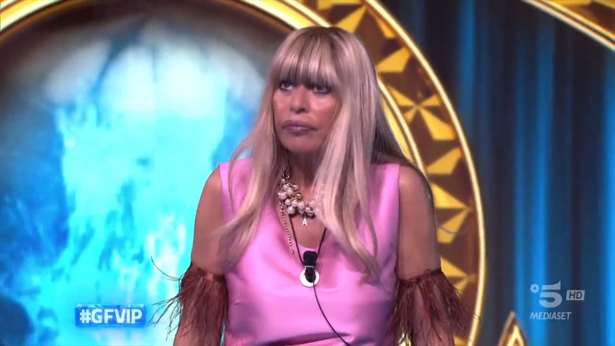 Il pubblico ha deciso: il concorrente meno votato è Marco ed è candidato alla prossima eliminazione! #GFVIP