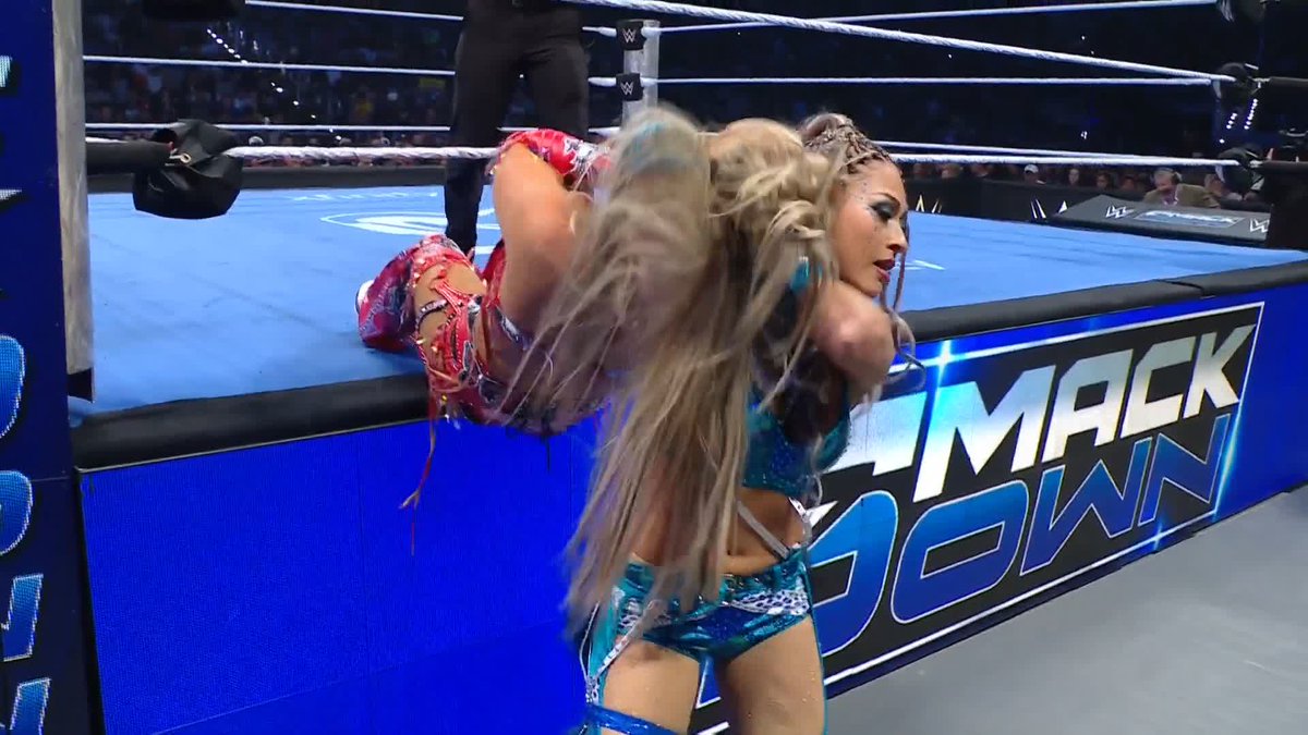 A brutal offensive flurry from GIULIA ＝ ジュリア! 🔥