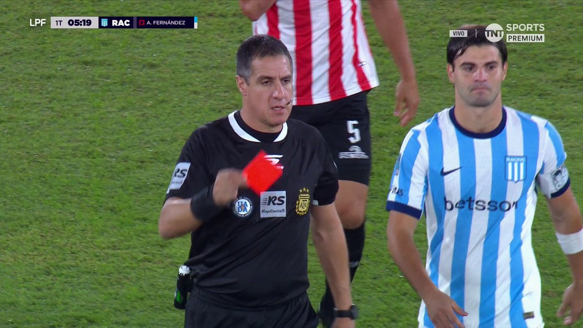 ⛔️🇦🇷 TOTO FERNÁNDEZ EXPULSADO EN RACING A LOS 4 MINUTOS VS BARRACAS.
