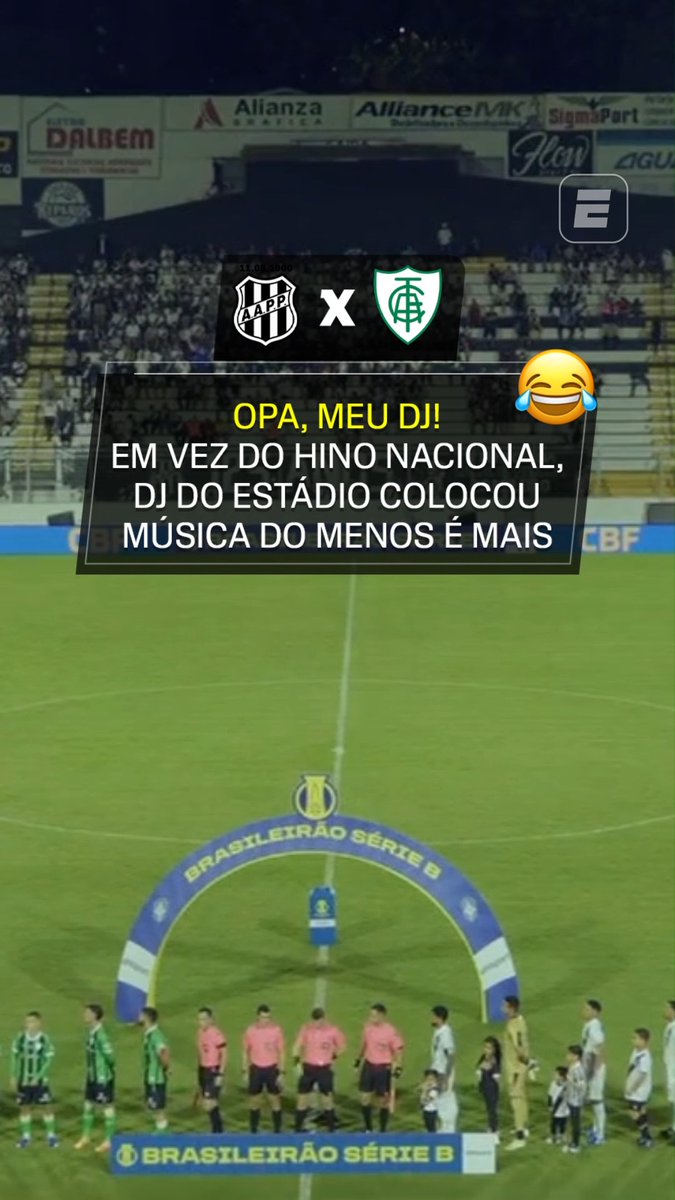 DJ do Moisés Lucarelli se confundiu e colocou 'Menos é Mais' em vez do Hino Nacional antes de Ponte Preta x América-MG, pela Série B. 🎥 ESPN Brasil
