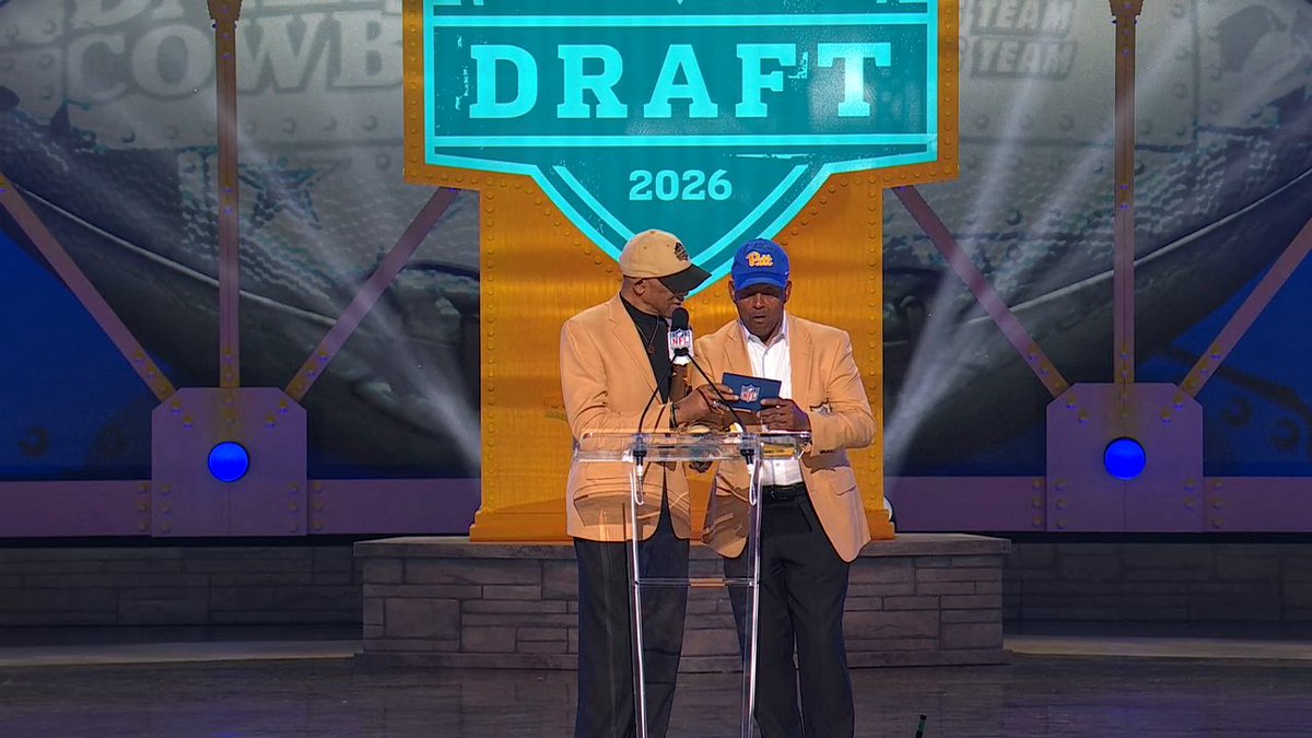 Pro Football HOFers Drew Pearson and Tony Dorsett announced the Dallas Cowboys third-round pick: Michigan's Jaishawn Barham ⭐