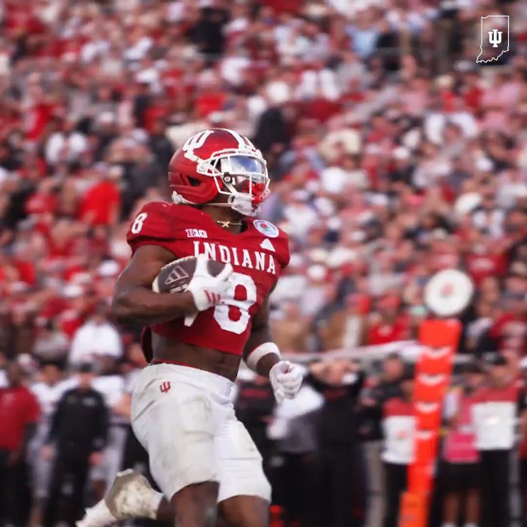 The 49ers added a National champion with RB Kaelon Black to the backfield ๐ Will black be RB 2 behind CMC ๐ค
