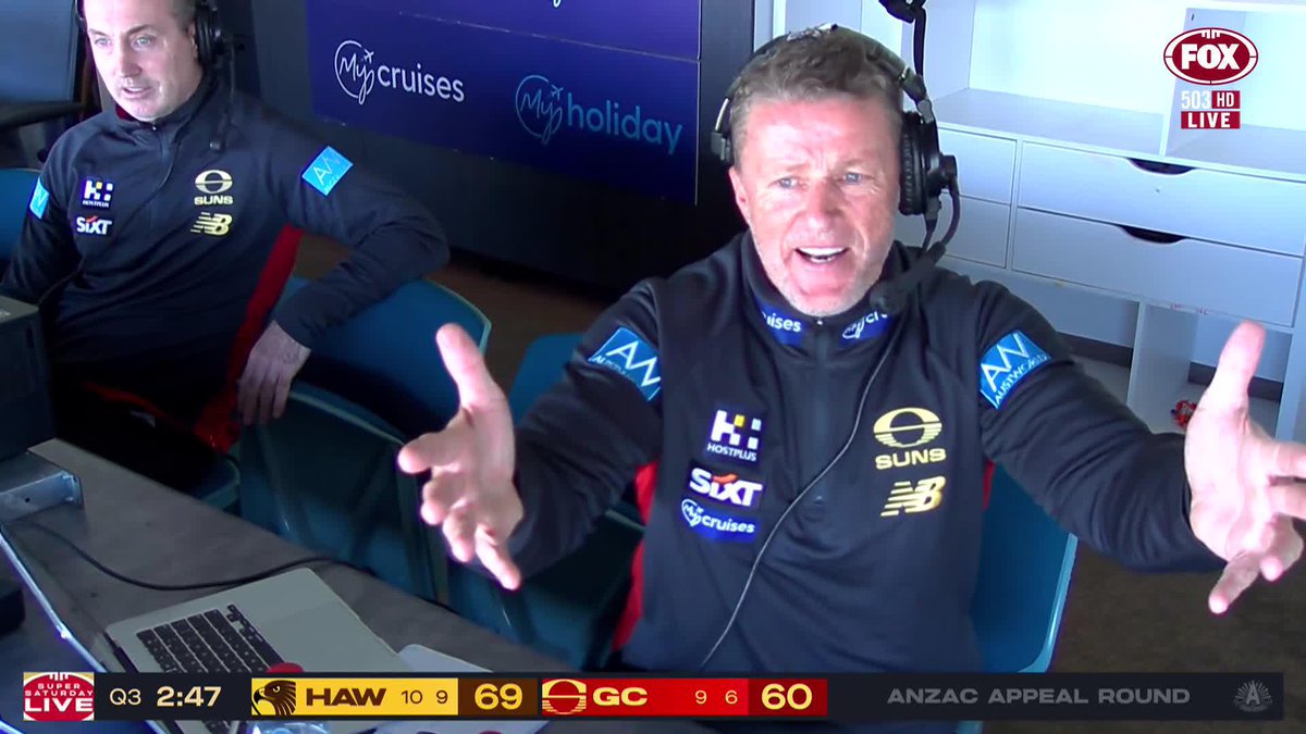'IT'S GOT TO BE THE MOST HATED RULE IN THE HISTORY OF THE GAME' 😡 Tom Barrass kicks just his SECOND goal ever at AFL ever... but boy did it come controversially! 📺 Watch #AFLHawksSuns on Ch.504 or stream on Kayo: ✍️ BLOG