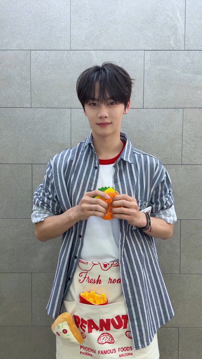 뀨엽기만 하면 안 되나요?😚🍔 🔗 #AND2BLE #앤더블 #KIMGYUVIN #김규빈
