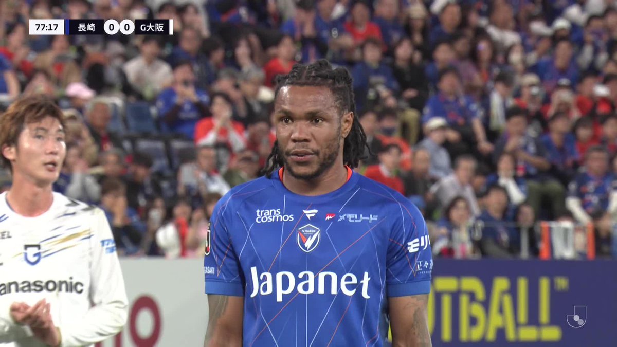 🔷🔶 𝙏𝙊𝘿𝘼𝙔'𝙎 𝙂𝙊𝘼𝙇⚽️✔️ 🔢1-0 ⚽️#マテウスジェズス 選手 #松本天夢 選手の巧なボールキープから #長谷川元希 選手が絶妙なファーストタッチでPK獲得。 獲得したPKを #マテウスジェズス 選手が冷静に仕留める。 #vvaren #長崎旋風 #長崎G大阪