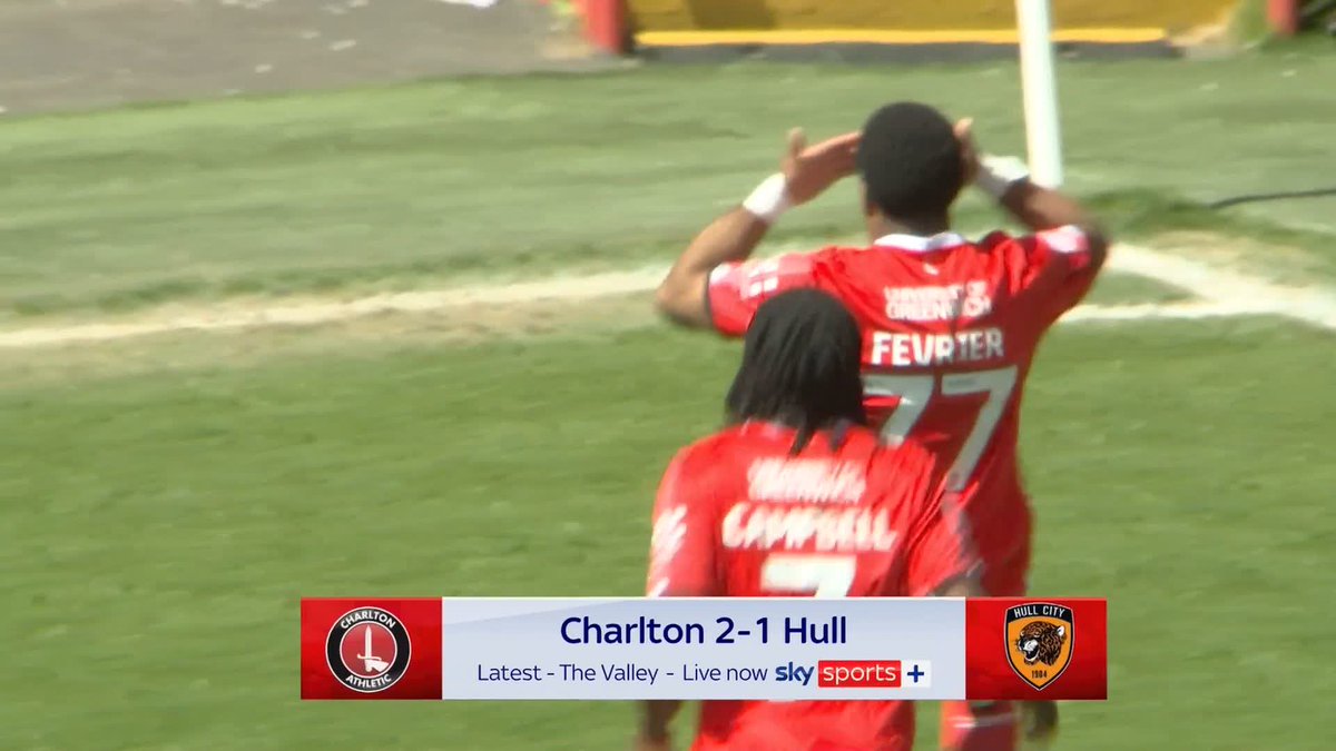 An absolute beauty from Jayden Fevrier to give Charlton the lead! 💫