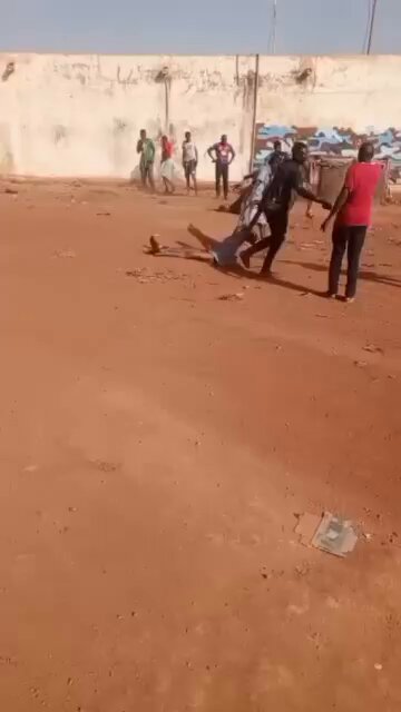 David Hundeyin This is what civilians in Mali did to Islamist terrorists: instead of just capturing them and handing them over to the government for a pardon, they massacred them and dragged their filthy bodies through the streets. To the Nigerian people: learn from Mali. 🇲🇱
