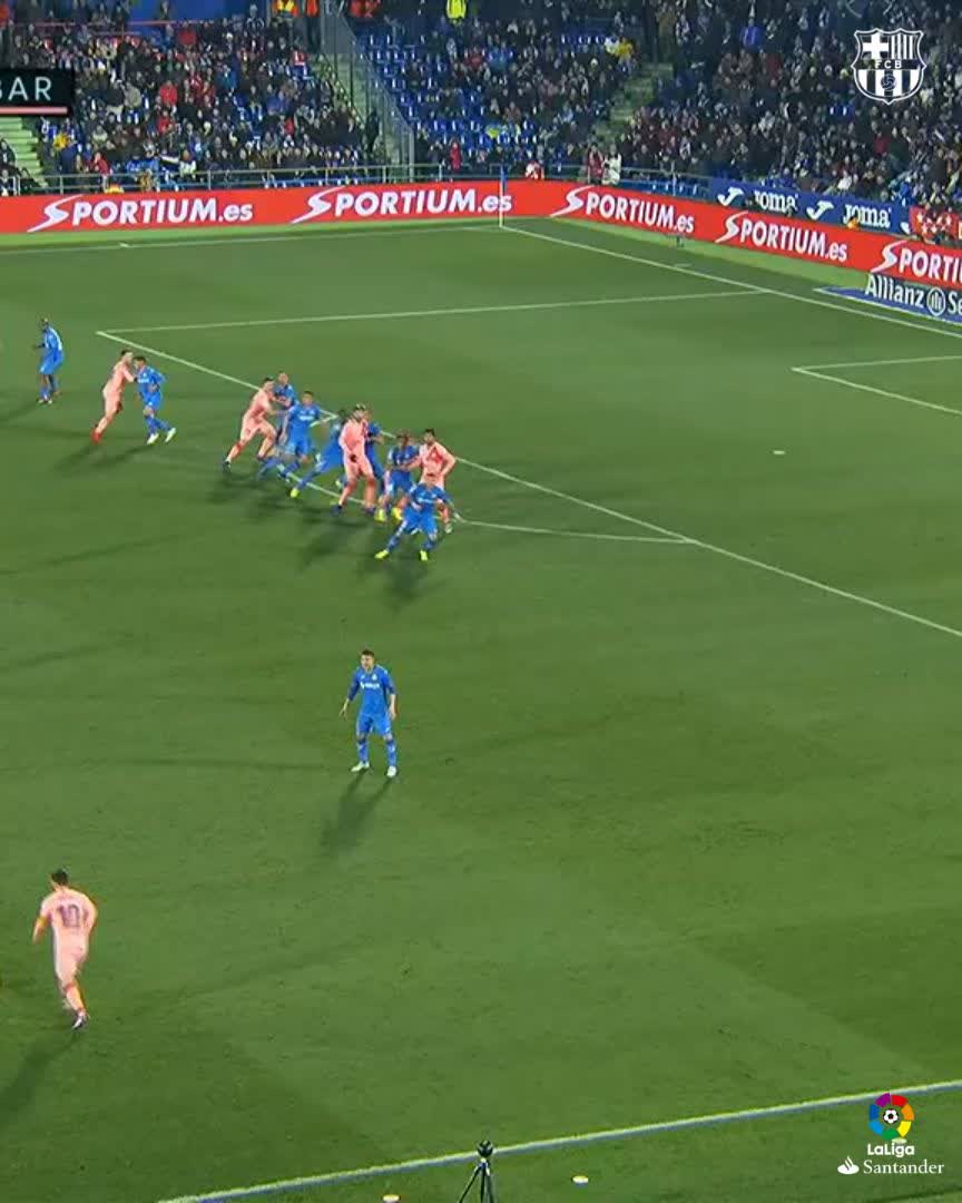 La última vez que ganamos en Getafe teníamos a Luis Suárez metiendo estos charros.