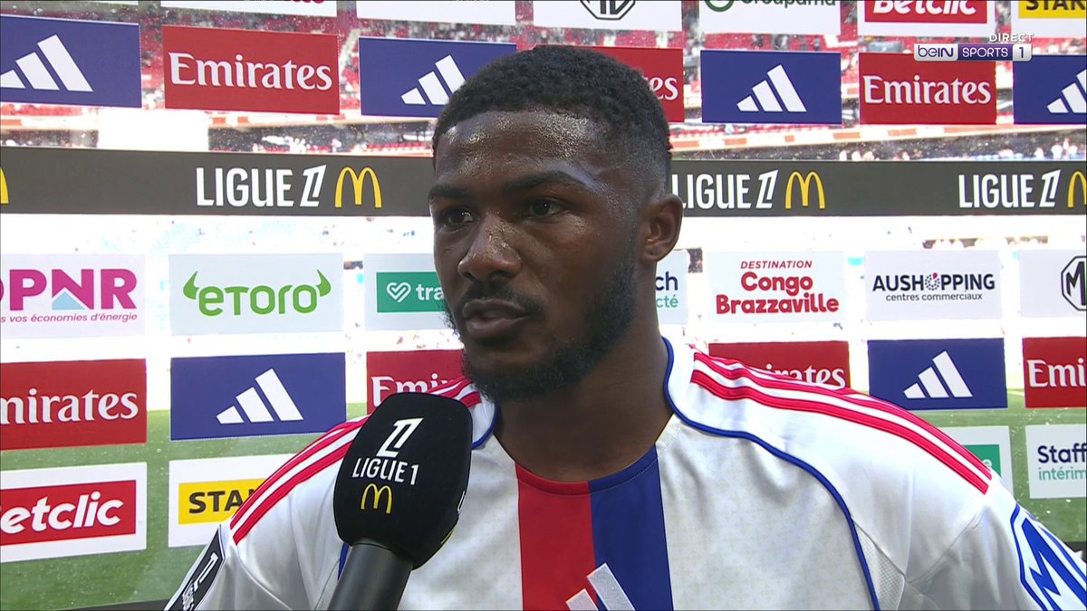 🇫🇷 #OLAJA 🎙️ Maitland-Niles : "Je suis vraiment content de cette victoire."