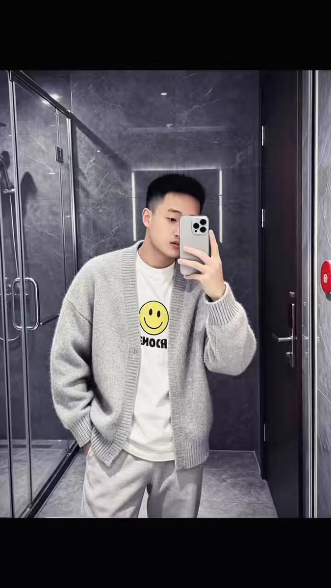 视频是工作，朋友圈才是生活 #直男室友 #直男爹 #ATM打钱奴 #痞子直男 #直男亲爹 #无脑恶堕 #精虫上脑 #无脑上供 #ATM奴 #直男崇拜 #精神小伙 #痞子爷们 #反差 #贡奴 #伪s #男高体育生 #正太少年 #sm