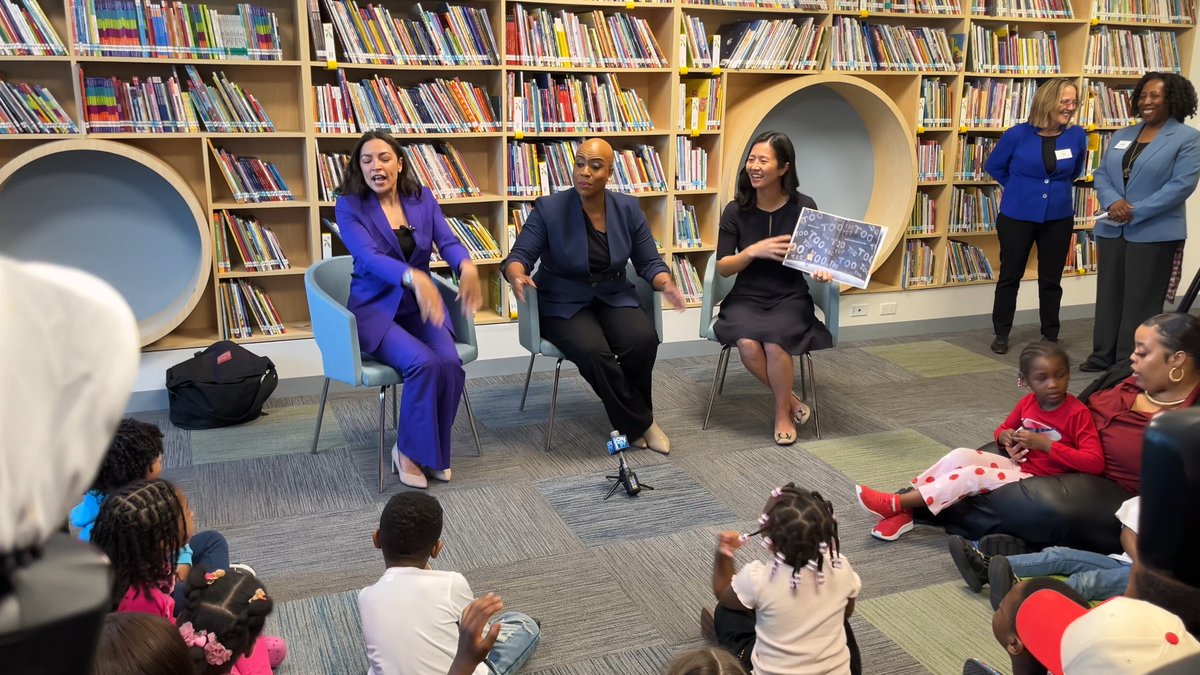 Rep. AOC: You like to wait? Students: Yeah! Rep. Pressley: Come to Washington!