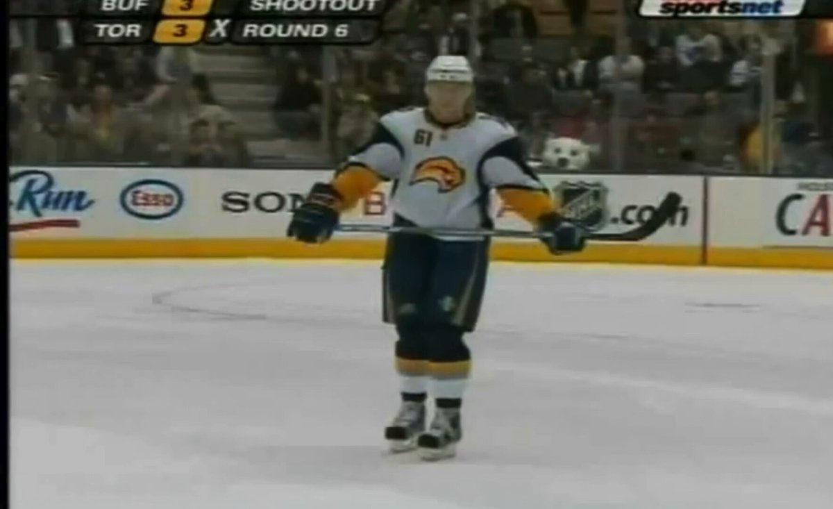 Since Andrew Raycroft wants to talk shit about Alex Lyon Here’s Maxim Afinogenov sending his jock into the 39th row of Air Canada Centre