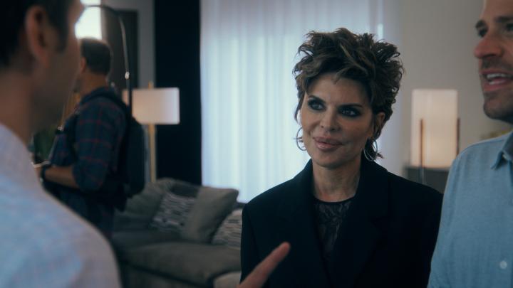 Lisa Rinna in Running Point alert 🚨