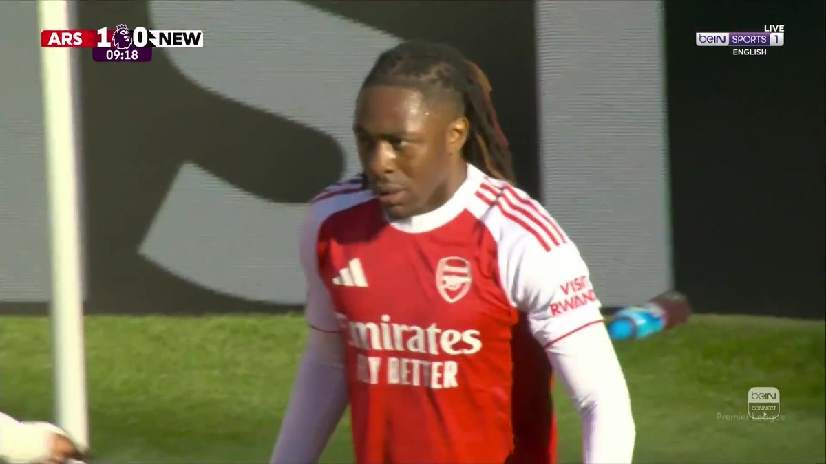 ايزي الخريف >> اي لاعب ثاني spring Eze