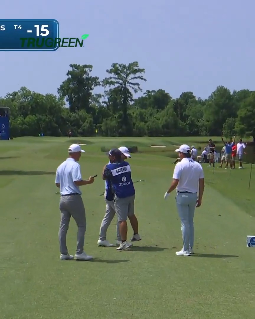🚨 ACE IN NEW ORLEANS 🚨 Zach Bauchou with a hole-in-one from 198 yards on No. 3 Zurich Classic to take the lead at 17-under. 📺 PGA TOUR LIVE on ESPN+ (Presented by TruGreen)