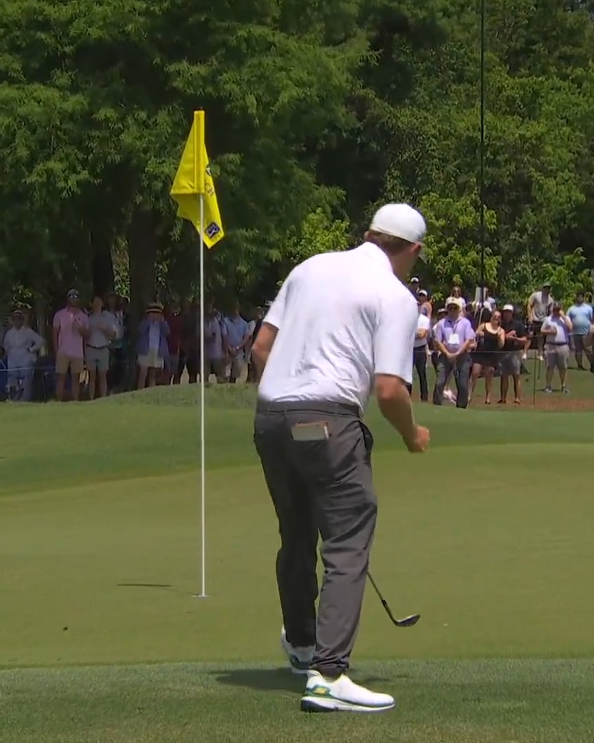 Hot start for the Fitzpatricks 😮‍💨 Chip-in from Matt for an early birdie on No. 1 Zurich Classic. 📺 Golf Channel