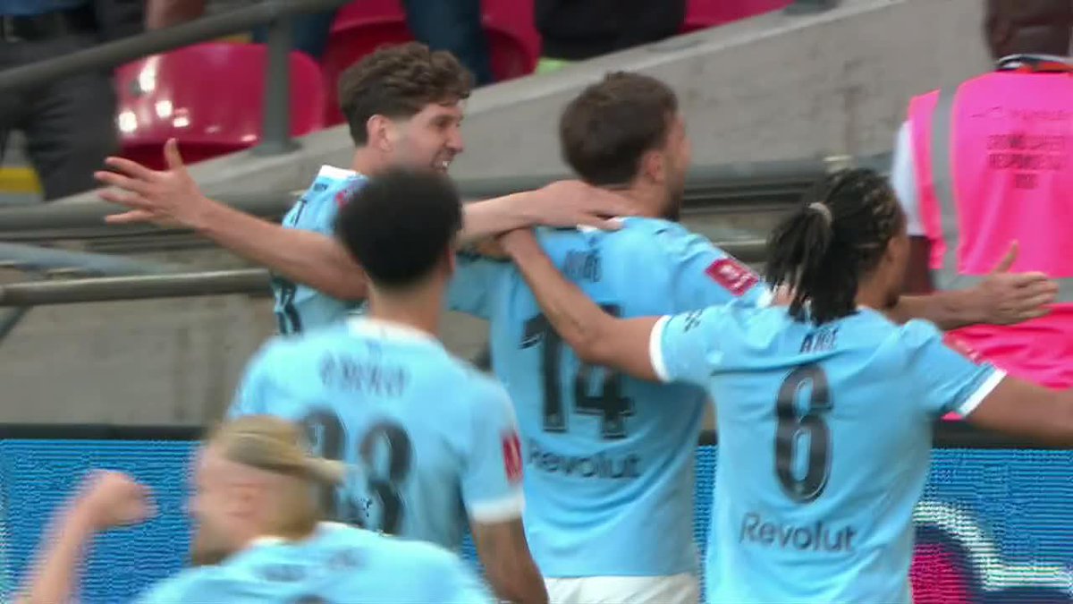 NICO GONZALEZ WITH A SCREAMER FROM OUTSIDE OF THE BOX TO COMPLETE MAN CITY'S COMEBACK 🤯