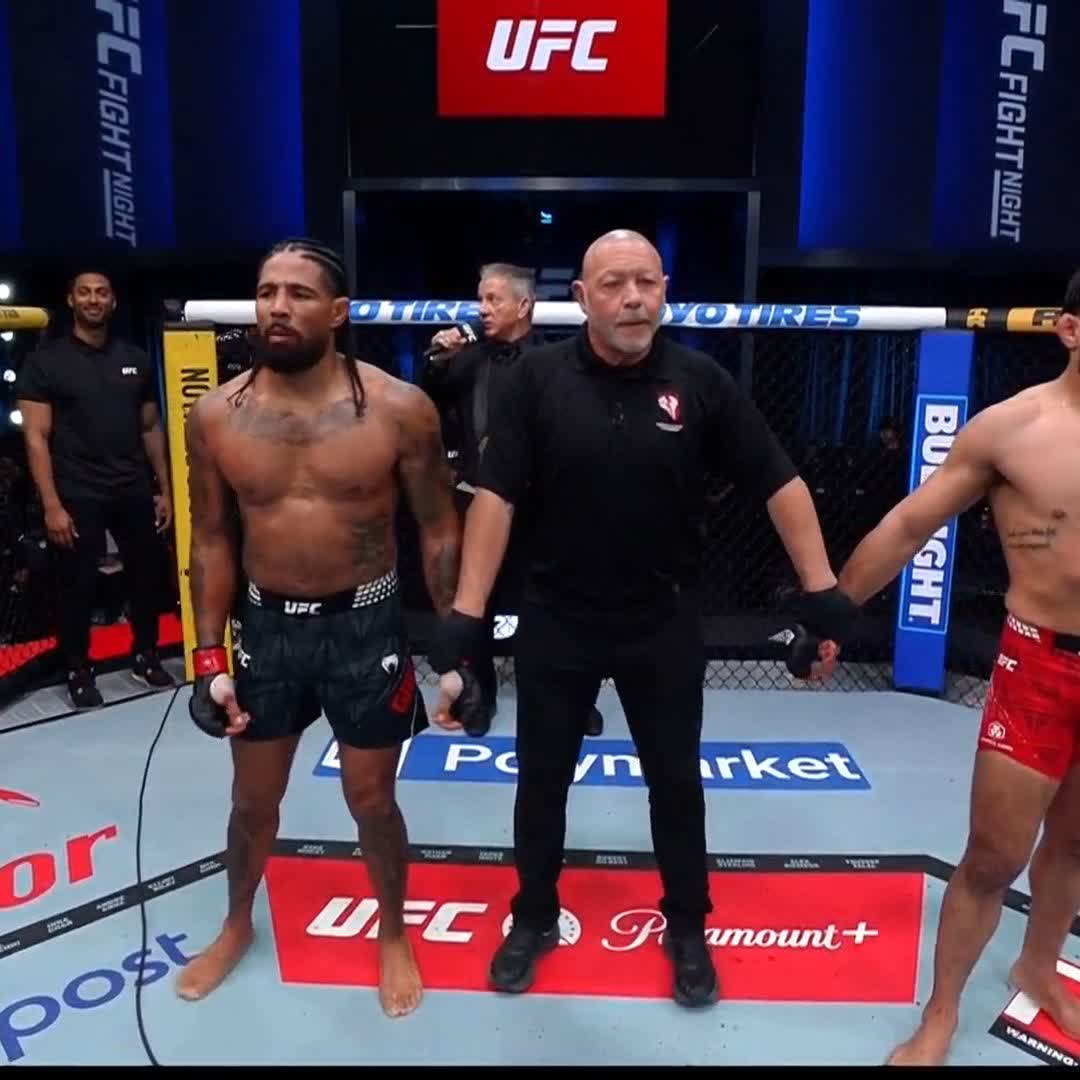 Chi-chi-chi le-le-le 🇨🇱 Víctor Valenzuela se lleva la victoria en su debut por decisión unánime ‼️ #UFCVegas116 | Ver en vivo por Paramount+ Deportes