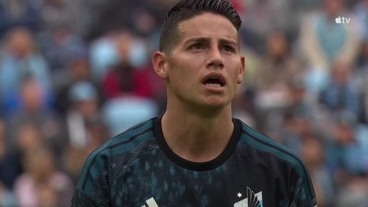 Ha tenido cuatro de estas en el partido. Se despertó el ten.