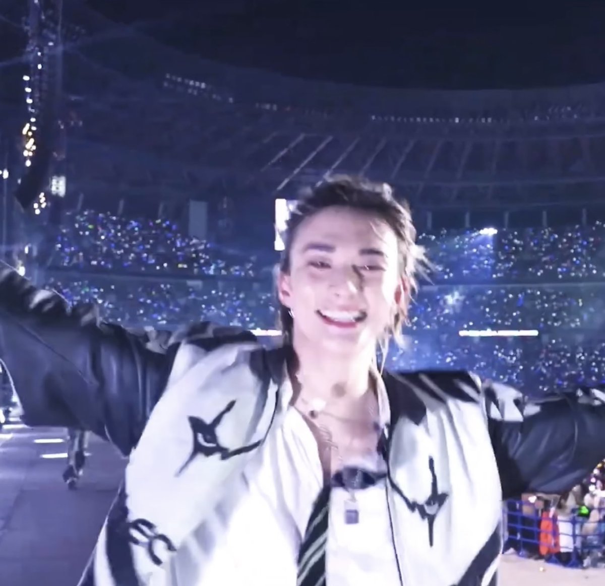 my heart bursts with happiness every time i come across this video of hyunjin 🥹