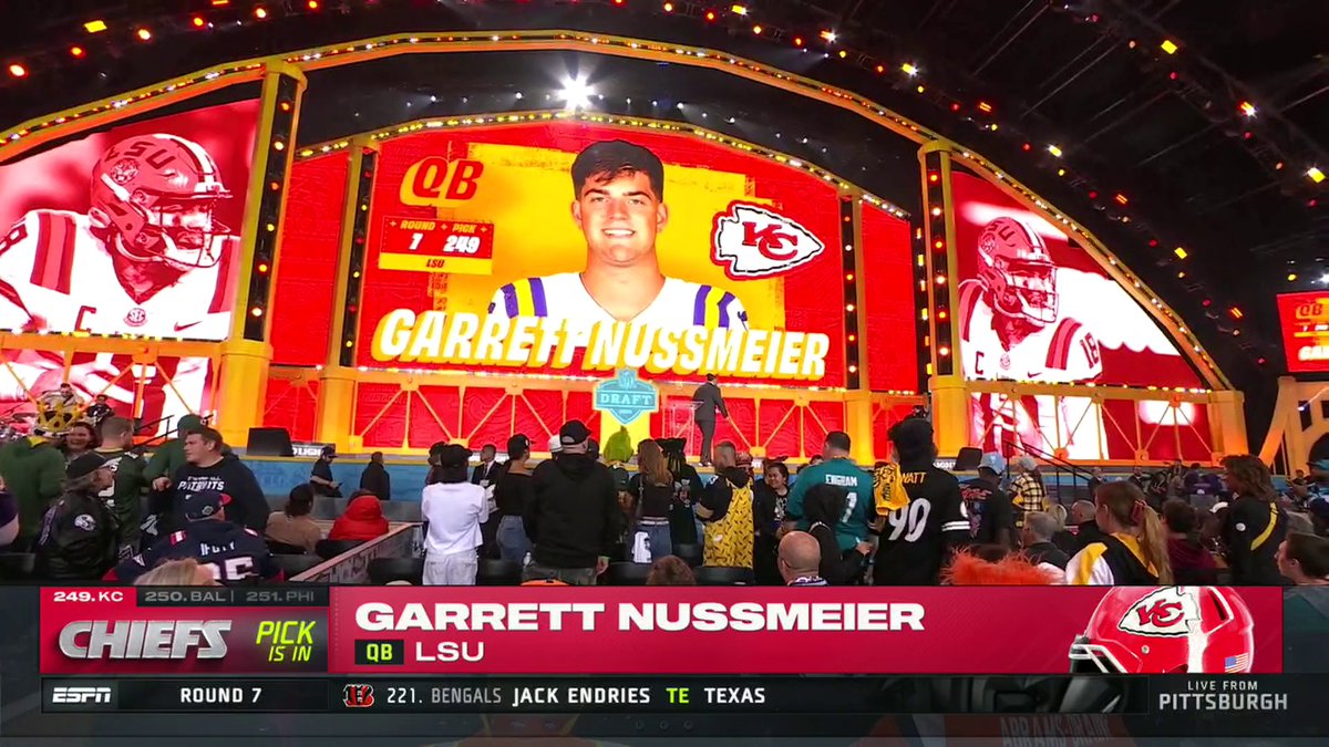 Welcome to Kansas City, Garrett Nussmeier 👋 The Chiefs take the former LSU QB in Round 7 🏈