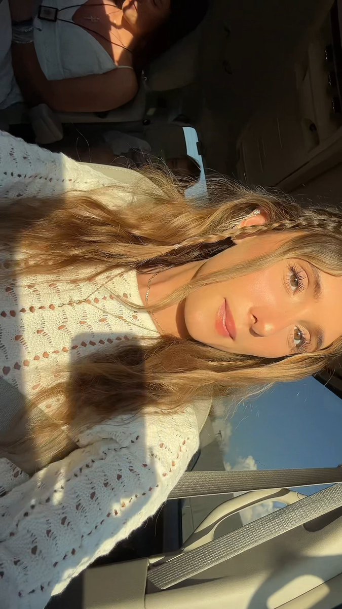 post Coachella golden hour 🤍