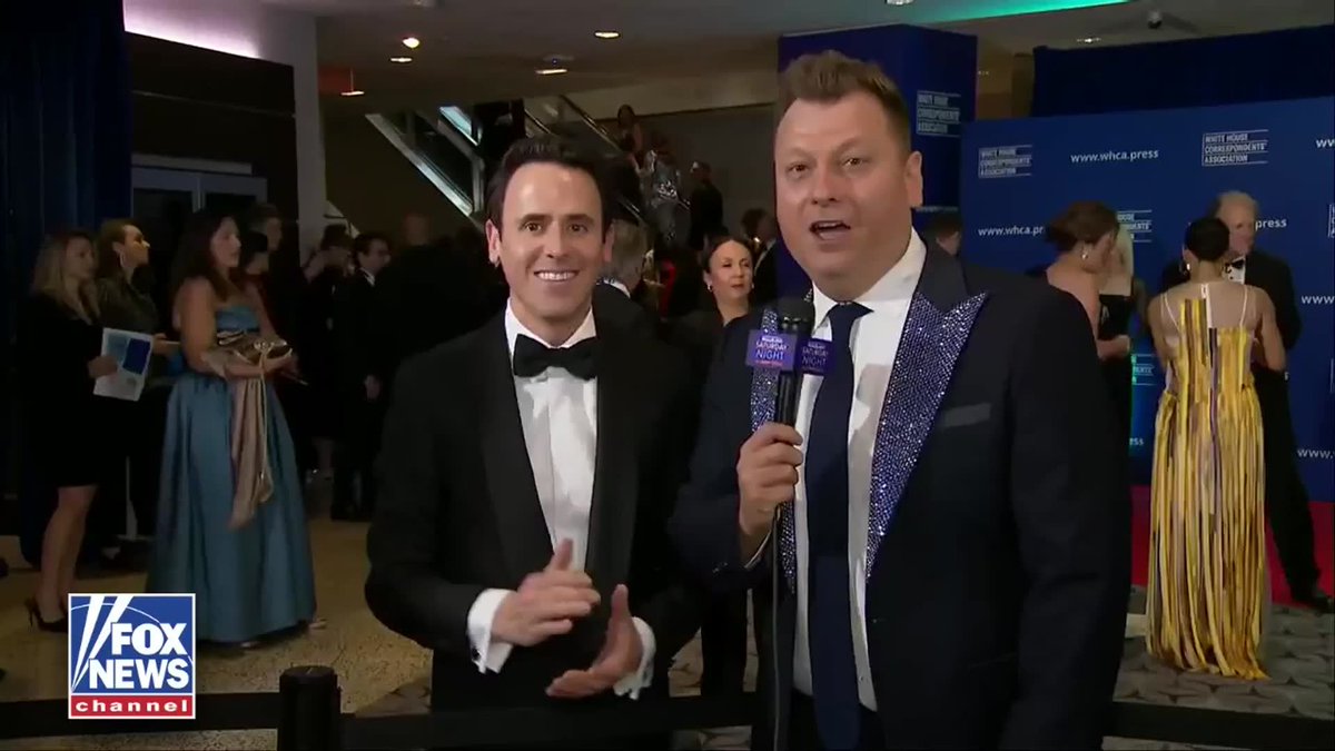 .Oz Pearlman stops to chat with Jimmy Failla before performing his mind-blowing act. Tune in to Fox News Saturday Night w/ Jimmy Failla at 9 PM ET for Jimmy Failla's coverage of the White House Correspondents' Dinner.