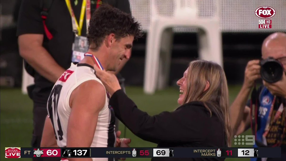 "I'll go as far as saying he is the greatest Pie of all time." Nathan Brown and the panel rave about Scott Pendlebury's unbelievable performance at age 38. #9AFLSFS | Watch on 9 &amp; 9Now 🖥️