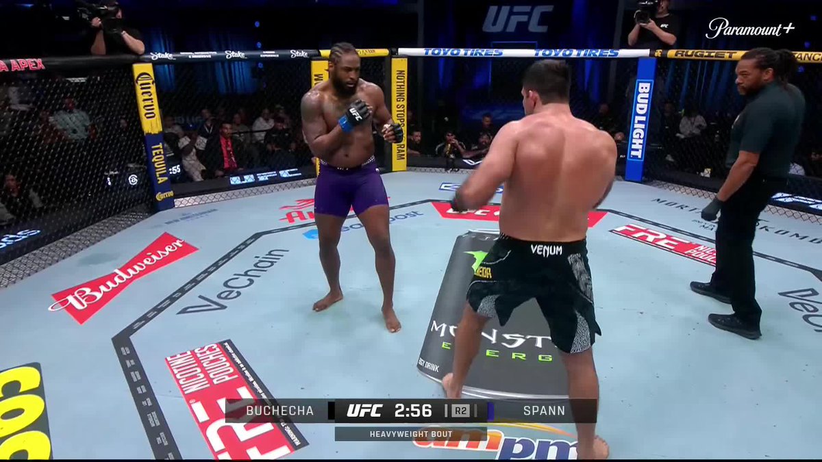 🇺🇸 Ryan Spann nocauteia 🇧🇷 Marcus Buchecha no 2º round. Nocaute brutal. Buchecha simplesmente não aconteceu no UFC e o cenário agora é bem pessimista quanto à ascensão dele no evento. #UFCBR