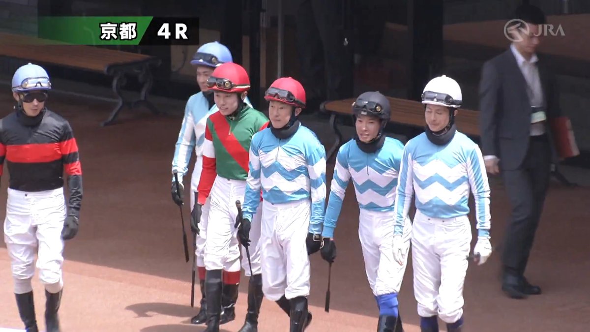 #石神深一 騎手がこのあと京都4Rで現役最後の騎乗となります。 数々の障害GⅠを制した名騎手のラストライドにぜひご注目ください。 ▼レースライブ配信はこちら