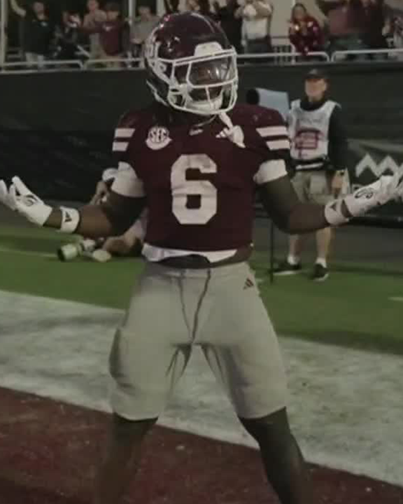 I was asking the Browns to draft a RB on day 3. Davon Booth as a UDFA? Dude has JUICE Pre season Browns is going going to be fun as hell. 🍿