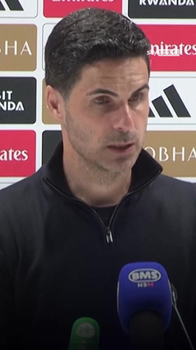 Mikel Arteta claims Nick Pope's challenge on Viktor Gyökeres was a "clear red card" following their 1-0 win over Newcastle 🗣️🔴
