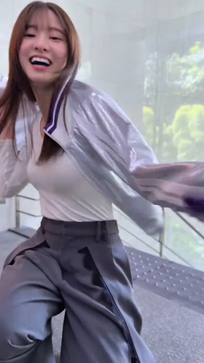 菅原咲月の乳圧の大ファンすぎる
