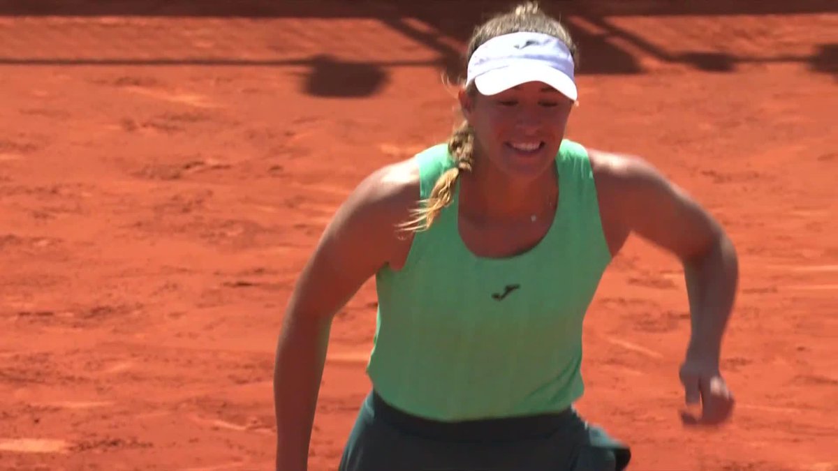 Round of 16 secured 👊 Solana Sierra turns the match on its head to defeat Sonmez in three! #MMOPEN