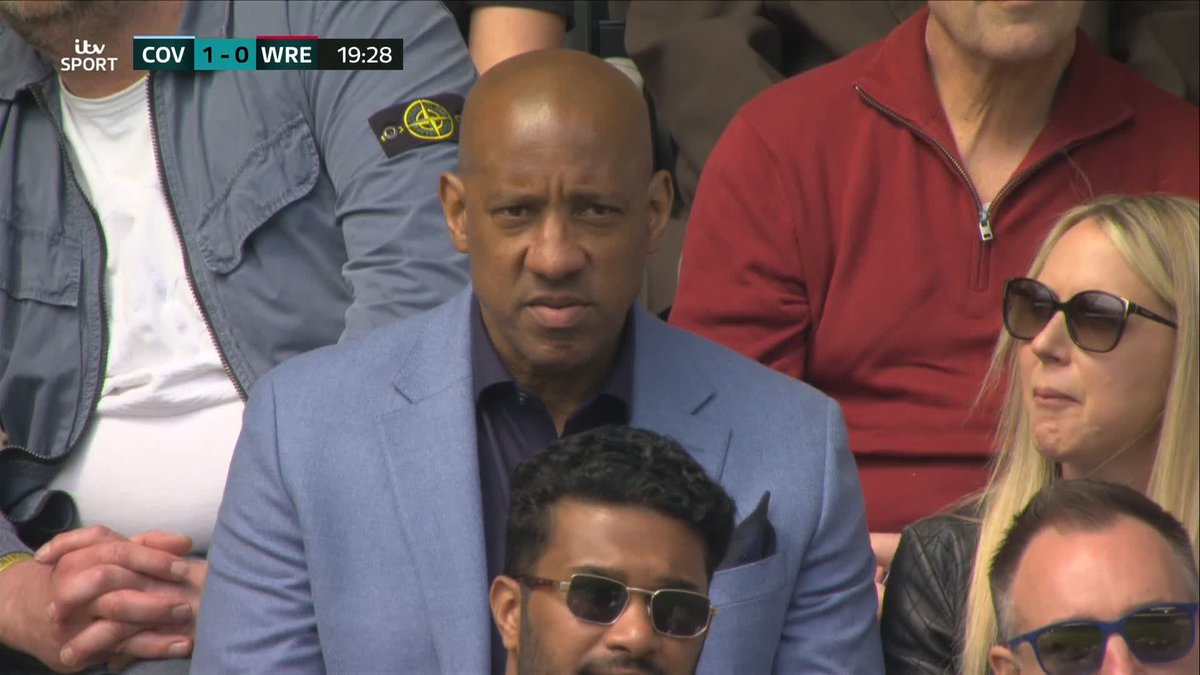 Dion Dublin in attendance! 🏠🔨 Coventry's all-time top scorer in the Premier League (61 goals) is here to watch the champions Coventry City | EFL