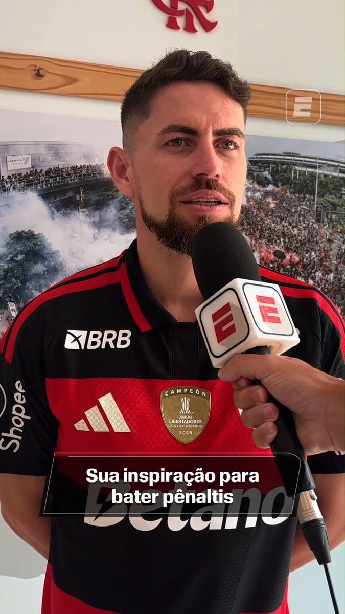 Jorginho, do Flamengo, respondendo perguntas da ESPN sobre cobranças de pênalti. 🎥 ESPN Brasil