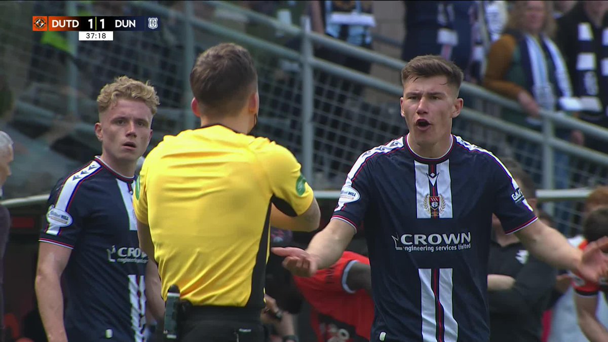 It looked like Westley had put Dundee back on level terms in the derby, but a VAR review then led to the goal being chalked off ❌ 𝑃𝑟𝑒𝑠𝑒𝑛𝑡𝑒𝑑 𝑏𝑦 SBK | 18+ | 𝑃𝑙𝑒𝑎𝑠𝑒 𝐺𝑎𝑚𝑏𝑙𝑒 𝑅𝑒𝑠𝑝𝑜𝑛𝑠𝑖𝑏𝑙𝑦