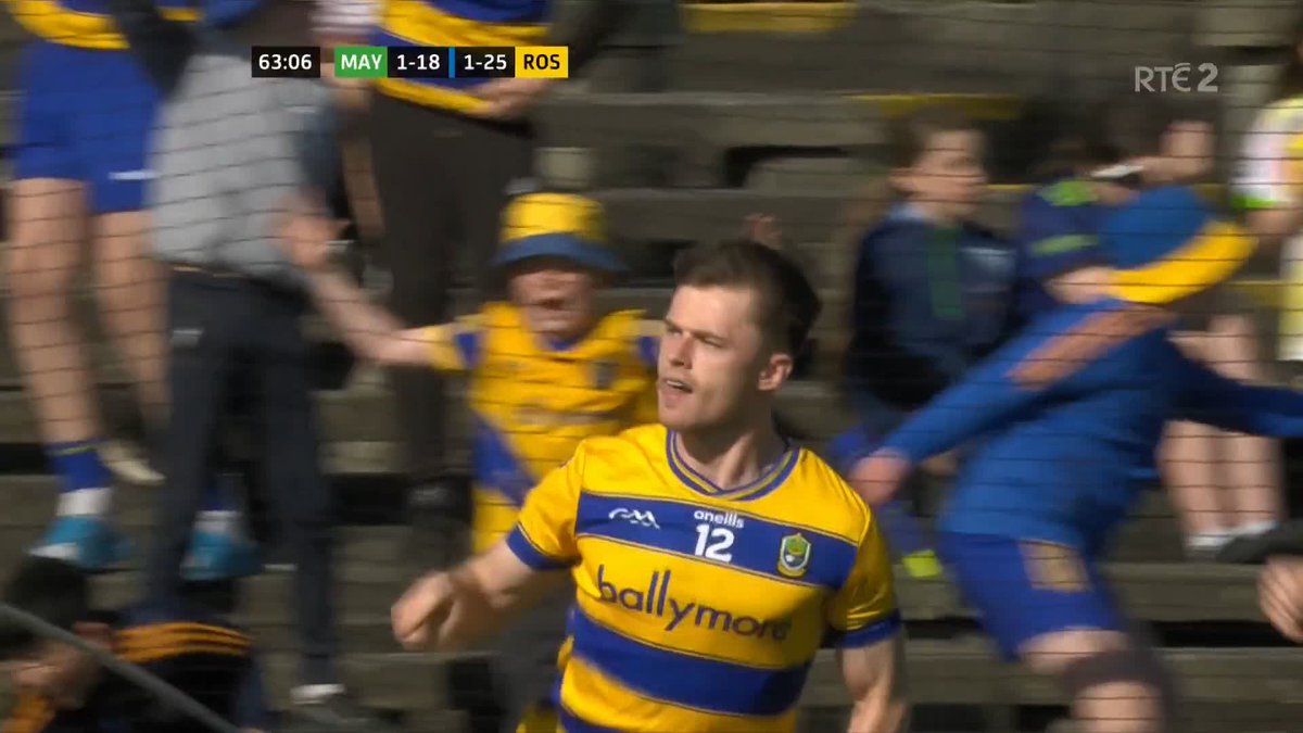 Darragh Heneghan scores Roscommon's second goal despite the best efforts of Rob Hennelly 📱 📺 📻 #sundaygame