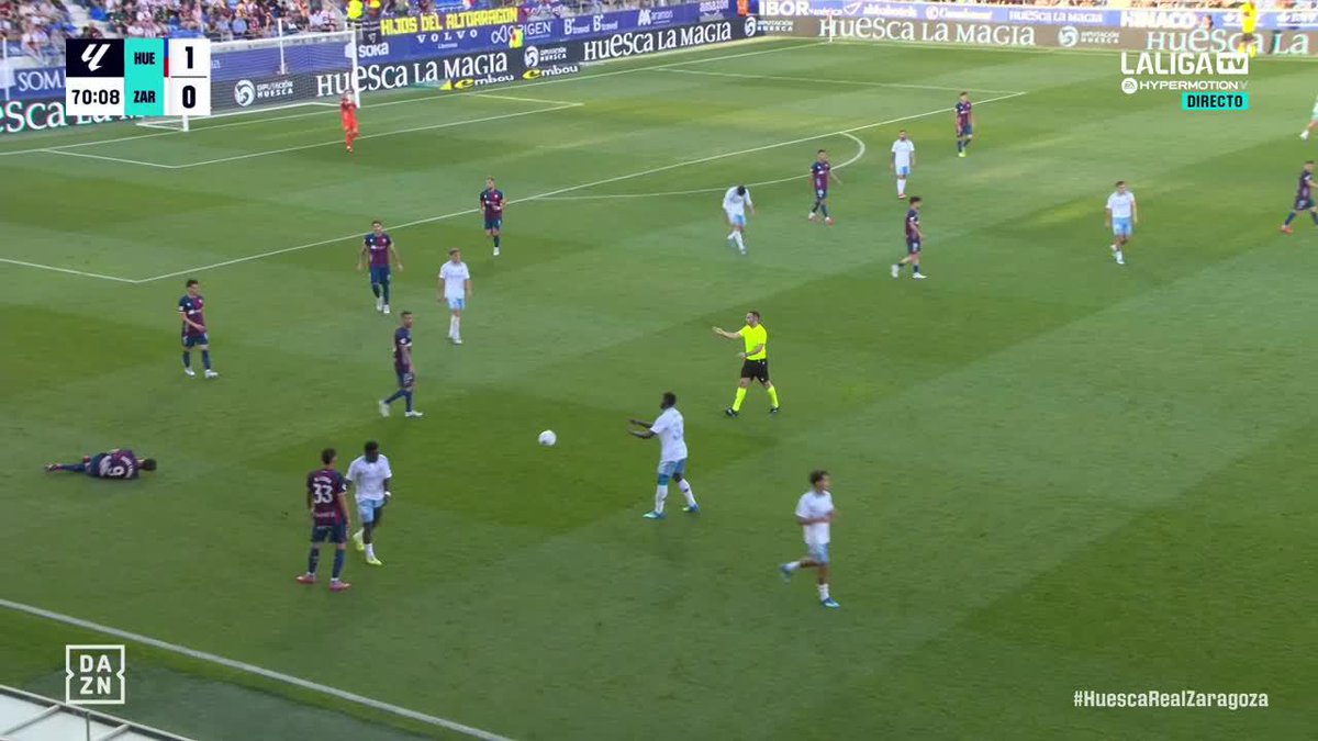 ⚔️ ¡UN GOL QUE VALE MÁS DE 3 PUNTOS! 🎯 Óscar Sielva no falló desde los 11 metros para decidir el derbi maño. #LALIGAHYPERMOTION