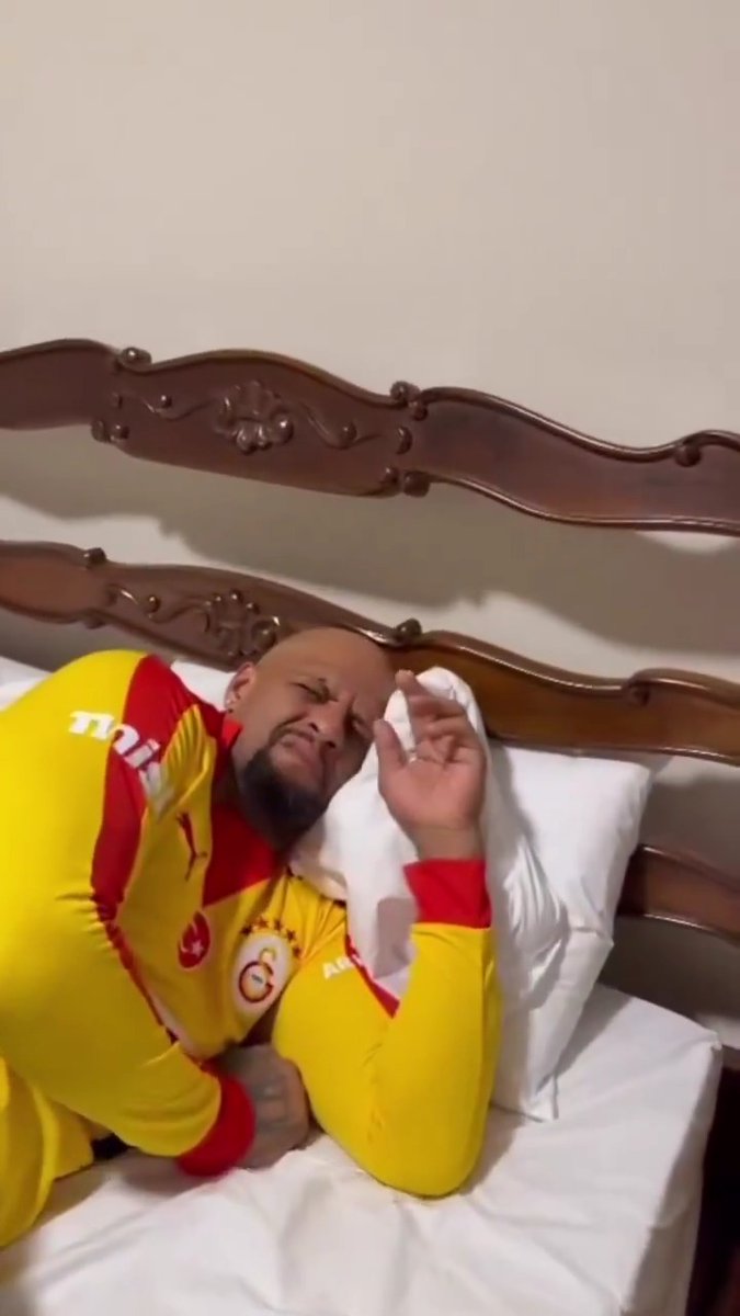 😅 Felipe Melo'nun paylaşımı